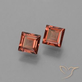 Shop natural 1.46ct ミディアムレッド パイロープガーネット gems, 四角形, from モザンビーグ at GemSelect. In stock, global shipping!