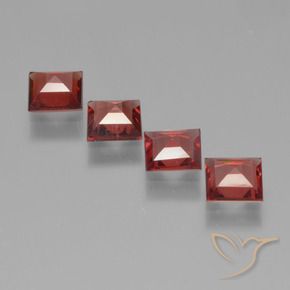 Shop natural 2.32ct ミディアムレッド パイロープガーネット gems, 四角形, from モザンビーグ at GemSelect. In stock, global shipping!