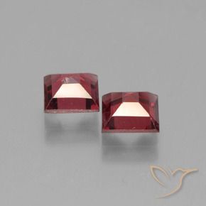 Shop natural 1.48ct 濃いレッドワイン パイロープガーネット gems, 四角形, from モザンビーグ at GemSelect. In stock, global shipping!