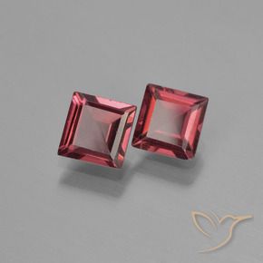 Shop natural 1.53ct メルローレッド パイロープガーネット gems, 四角形, from モザンビーグ at GemSelect. In stock, global shipping!