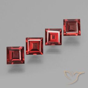 Shop natural 2.88ct 濃いレッドワイン パイロープガーネット gems, 四角形, from モザンビーグ at GemSelect. In stock, global shipping!