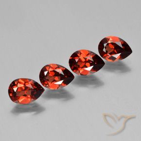 Shop natural 3.34ct カラントレッド パイロープガーネット gems, 洋梨の形, from モザンビーグ at GemSelect. In stock, global shipping!