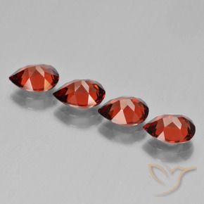 Shop natural 3.34ct カラントレッド パイロープガーネット gems, 洋梨の形, from モザンビーグ at GemSelect. In stock, global shipping!