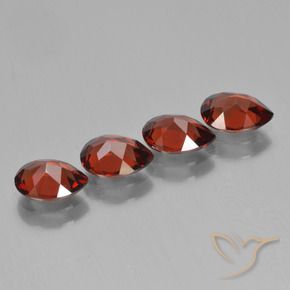 Shop natural 3.43ct ミディアムレッド パイロープガーネット gems, 洋梨の形, from モザンビーグ at GemSelect. In stock, global shipping!