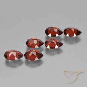 Shop natural 4.77ct メルローレッド パイロープガーネット gems, 洋梨の形, from モザンビーグ at GemSelect. In stock, global shipping!