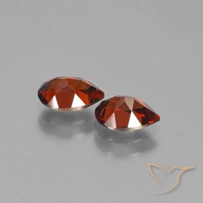 Shop natural 1.81ct メルローレッド パイロープガーネット gems, 洋梨の形, from モザンビーグ at GemSelect. In stock, global shipping!