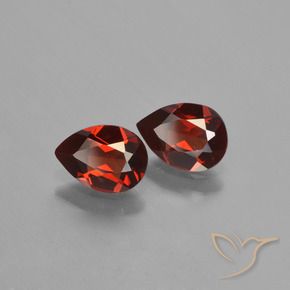 Shop natural 1.61ct メルローレッド パイロープガーネット gems, 洋梨の形, from モザンビーグ at GemSelect. In stock, global shipping!