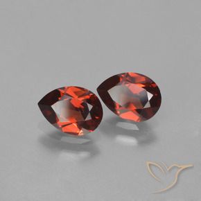 Shop natural 1.78ct メルローレッド パイロープガーネット gems, 洋梨の形, from モザンビーグ at GemSelect. In stock, global shipping!