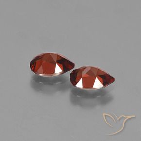 Shop natural 1.73ct ダークレッド パイロープガーネット gems, 洋梨の形, from モザンビーグ at GemSelect. In stock, global shipping!