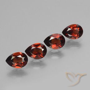 Shop natural 3.72ct カラントレッド パイロープガーネット gems, 洋梨の形, from モザンビーグ at GemSelect. In stock, global shipping!