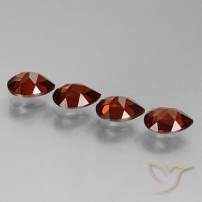 Shop natural 3.72ct カラントレッド パイロープガーネット gems, 洋梨の形, from モザンビーグ at GemSelect. In stock, global shipping!