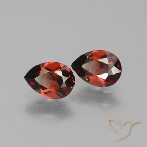 Shop natural 1.82ct メルローレッド パイロープガーネット gems, 洋梨の形, from モザンビーグ at GemSelect. In stock, global shipping!