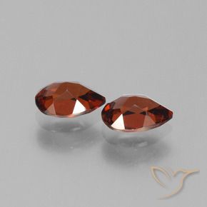 Shop natural 1.82ct メルローレッド パイロープガーネット gems, 洋梨の形, from モザンビーグ at GemSelect. In stock, global shipping!