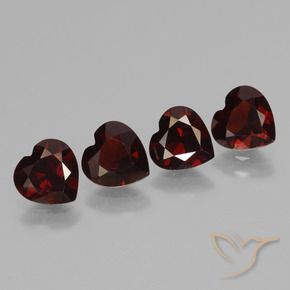自然派の商品を探す 3.33ct 黒がかった赤 パイロープガーネット 宝石, ハート型, モザンビーグ からGemSelectで. 在庫あり、世界各国へ発送!