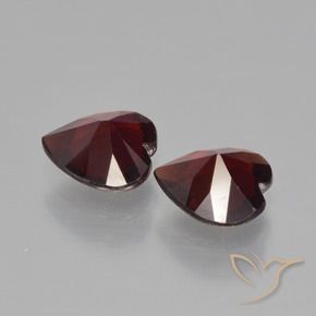 Shop natural 1.52ct 黒がかった赤 パイロープガーネット gems, 心臓, from モザンビーグ at GemSelect. In stock, global shipping!