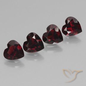 Shop natural 3.16ct 黒がかった赤 パイロープガーネット gems, 心臓, from モザンビーグ at GemSelect. In stock, global shipping!