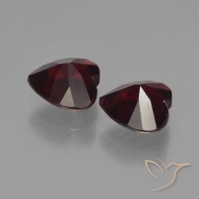 Shop natural 1.78ct ダークレッド パイロープガーネット gems, 心臓, from モザンビーグ at GemSelect. In stock, global shipping!