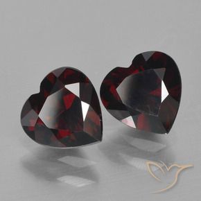 Shop natural 1.96ct ダークレッド パイロープガーネット gems, 心臓, from モザンビーグ at GemSelect. In stock, global shipping!