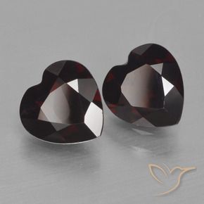 Shop natural 1.59ct ダークレッド パイロープガーネット gems, 心臓, from モザンビーグ at GemSelect. In stock, global shipping!