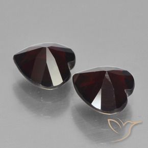 Shop natural 1.82ct ダークレッド パイロープガーネット gems, 心臓, from モザンビーグ at GemSelect. In stock, global shipping!