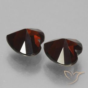Shop natural 1.96ct ダークレッド パイロープガーネット gems, 心臓, from モザンビーグ at GemSelect. In stock, global shipping!