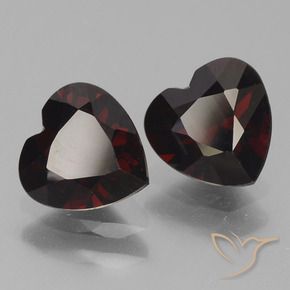 Shop natural 1.80ct ダークレッド パイロープガーネット gems, 心臓, from モザンビーグ at GemSelect. In stock, global shipping!