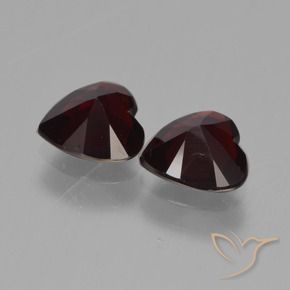 Shop natural 1.55ct ダークレッド パイロープガーネット gems, 心臓, from モザンビーグ at GemSelect. In stock, global shipping!