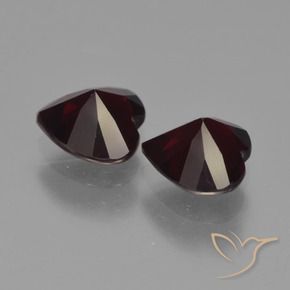 Shop natural 1.84ct 黒がかった赤 パイロープガーネット gems, 心臓, from モザンビーグ at GemSelect. In stock, global shipping!