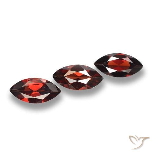 Shop natural 5.23ct ダークレッド パイロープガーネット gems, マーキーズ, from モザンビーグ at GemSelect. In stock, global shipping!