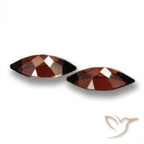 Shop natural 4.31ct 濃いブラッドレッド パイロープガーネット gems, マーキーズ, from モザンビーグ at GemSelect. In stock, global shipping!