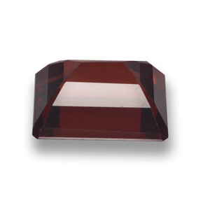 3.38カラットの天然レッドパイロープガーネット（9.1×7 mm・エメラルドカット）