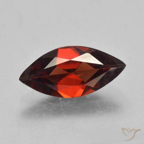 1.76ct 天然 ダークレッド パイロープガーネット, マーキーズ, VVS-VS