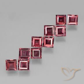 Shop natural 3.83ct ディープレッド パイロープガーネット gems, 四角形, from モザンビーグ at GemSelect. In stock, global shipping!