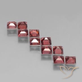 Shop natural 3.84ct ミディアムダークレッド パイロープガーネット gems, 四角形, from モザンビーグ at GemSelect. In stock, global shipping!