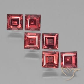 Shop natural 2.74ct ミディアムレッド パイロープガーネット gems, 四角形, from モザンビーグ at GemSelect. In stock, global shipping!