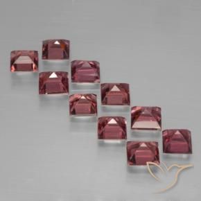 Shop natural 4.54ct メルローレッド パイロープガーネット gems, 四角形, from モザンビーグ at GemSelect. In stock, global shipping!