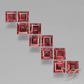 Shop natural 3.82ct スカーレットレッド パイロープガーネット gems, 四角形, from モザンビーグ at GemSelect. In stock, global shipping!