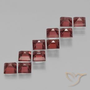 Shop natural 4.24ct ダークレッド パイロープガーネット gems, 四角形, from モザンビーグ at GemSelect. In stock, global shipping!