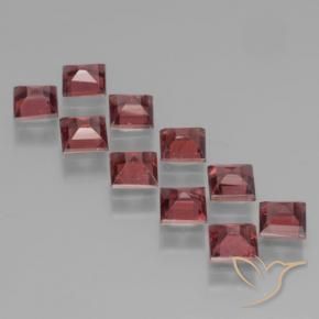 Shop natural 4.14ct ミディアムレッド パイロープガーネット gems, 四角形, from モザンビーグ at GemSelect. In stock, global shipping!