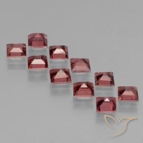 Shop natural 3.82ct ミディアムレッド パイロープガーネット gems, 四角形, from モザンビーグ at GemSelect. In stock, global shipping!