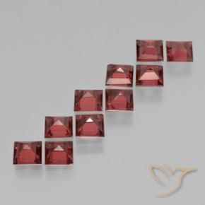 Shop natural 3.83ct 濃いレッドワイン パイロープガーネット gems, 四角形, from モザンビーグ at GemSelect. In stock, global shipping!