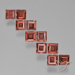 Shop natural 3.82ct ミディアムレッド パイロープガーネット gems, 四角形, from モザンビーグ at GemSelect. In stock, global shipping!