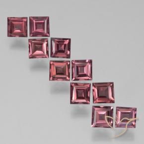 Shop natural 3.63ct ミディアムダークレッド パイロープガーネット gems, 四角形, from モザンビーグ at GemSelect. In stock, global shipping!