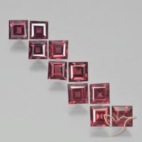 Shop natural 4.49ct スカーレットレッド パイロープガーネット gems, 四角形, from モザンビーグ at GemSelect. In stock, global shipping!