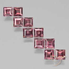 Shop natural 3.87ct ダークレッド パイロープガーネット gems, 四角形, from モザンビーグ at GemSelect. In stock, global shipping!