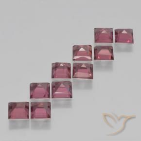 Shop natural 3.87ct ダークレッド パイロープガーネット gems, 四角形, from モザンビーグ at GemSelect. In stock, global shipping!