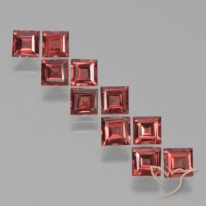 Shop natural 4.51ct ミディアムレッド パイロープガーネット gems, 四角形, from モザンビーグ at GemSelect. In stock, global shipping!