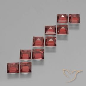 Shop natural 4.51ct ミディアムレッド パイロープガーネット gems, 四角形, from モザンビーグ at GemSelect. In stock, global shipping!