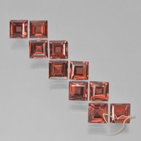 Shop natural 4.31ct ダークレッド パイロープガーネット gems, 四角形, from モザンビーグ at GemSelect. In stock, global shipping!