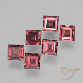 Shop natural 2.34ct ディープレッド パイロープガーネット gems, 四角形, from モザンビーグ at GemSelect. In stock, global shipping!